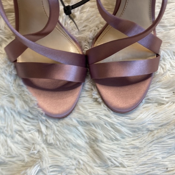 Imagine Vince Camuto Devin Dress Heels - Picture 5 of 6